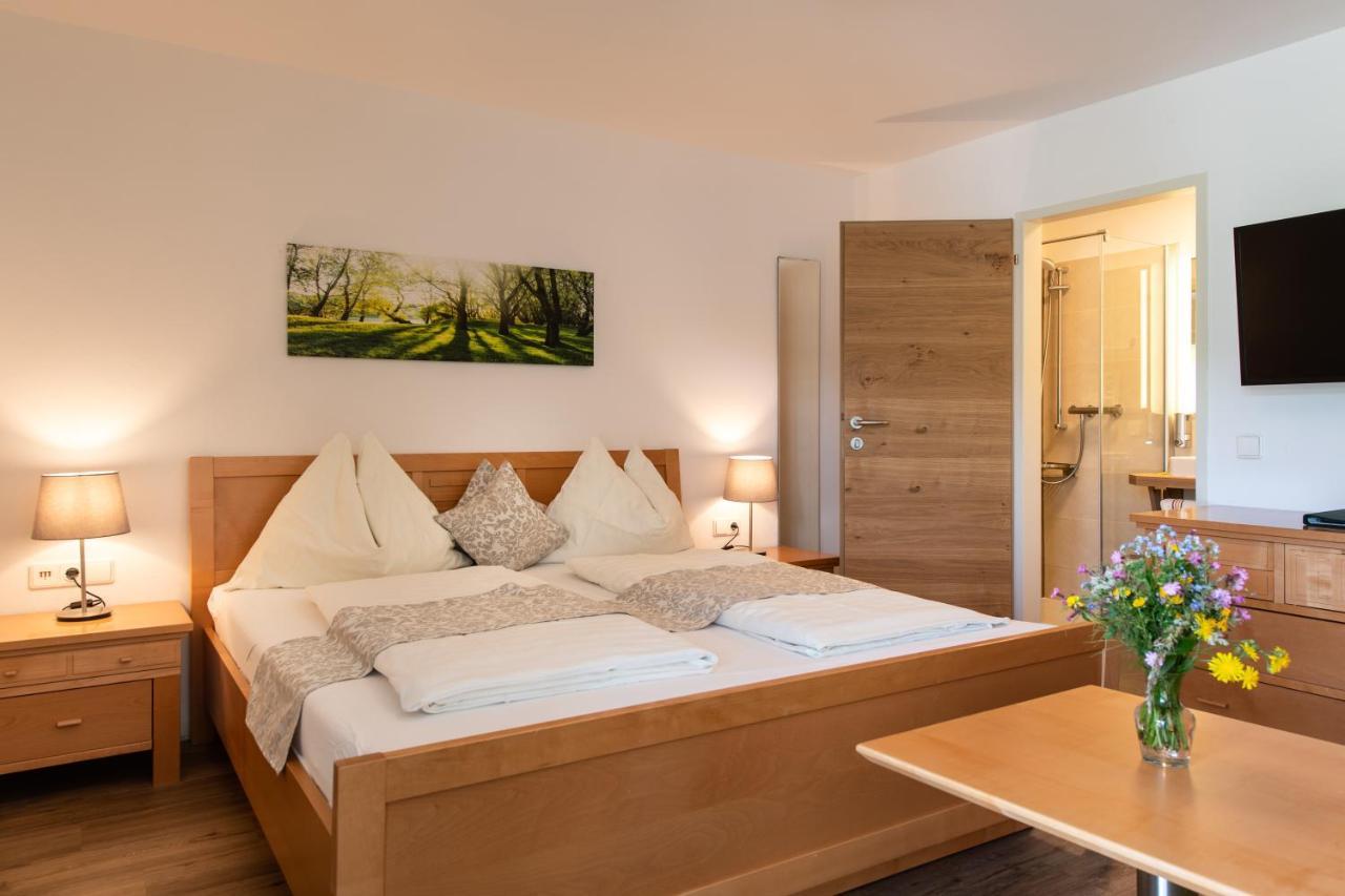 Hotel Irmgard Strass im Attergau Exterior foto